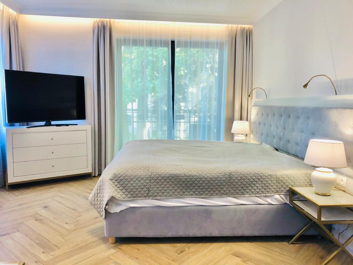 Luxury Apartments In Residence Maritime Miedzyzdroje Esterno foto
