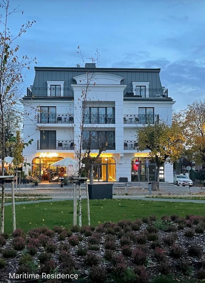 Luxury Apartments In Residence Maritime Miedzyzdroje Esterno foto